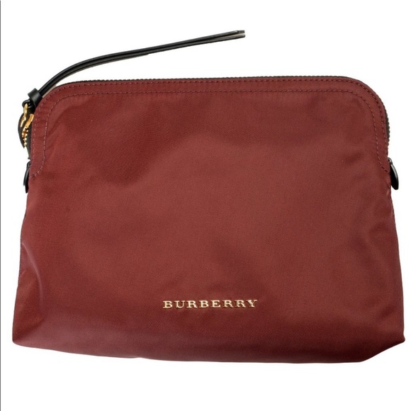 Burberry Nylon pouch in burgundy color new without tags - Picture 2 of 6